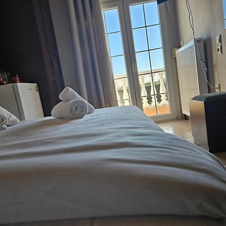 Spilaio At Meteora Hotel Kalampáka Ngoại thất bức ảnh