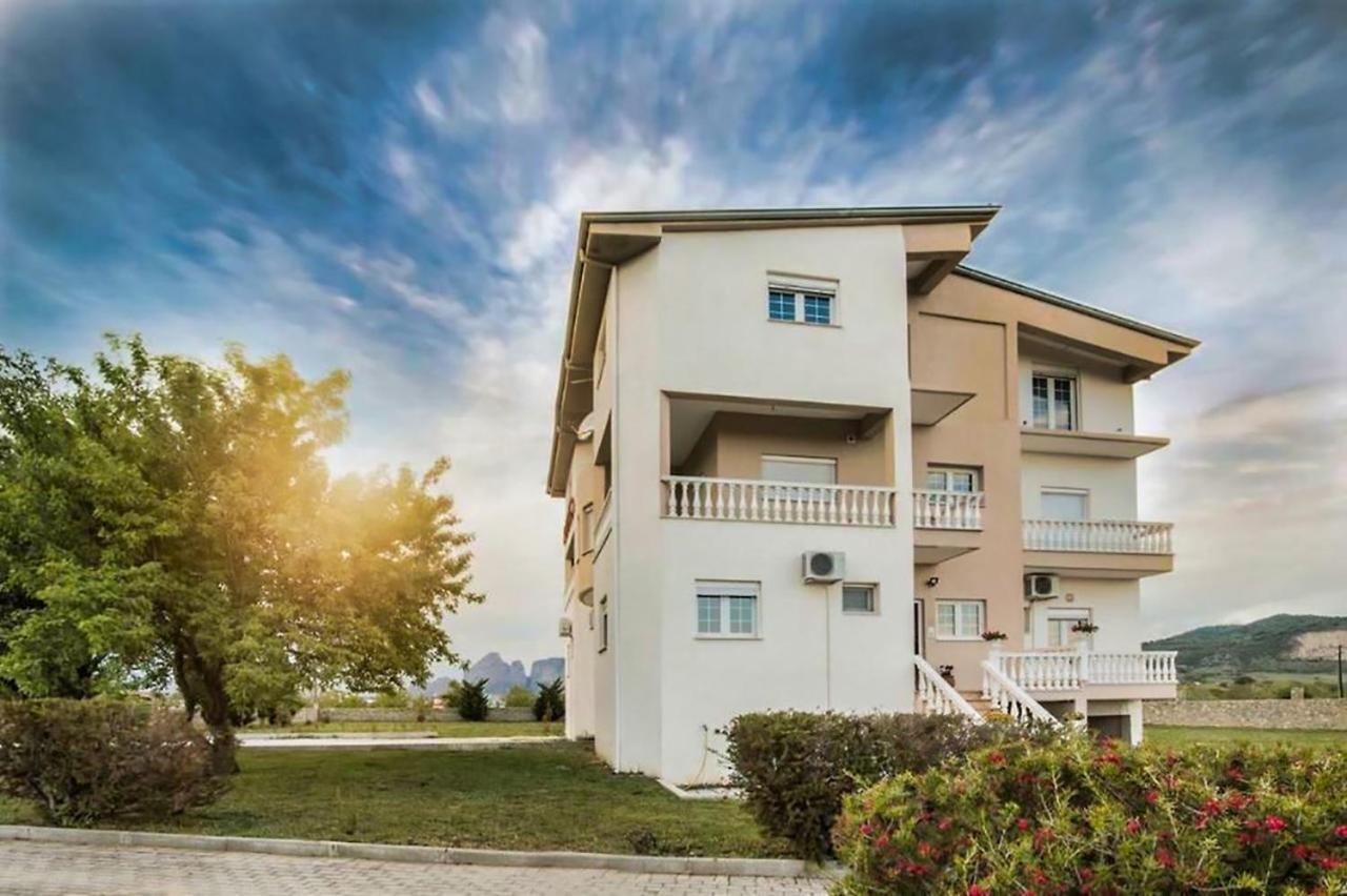 Spilaio At Meteora Hotel Kalampáka Ngoại thất bức ảnh