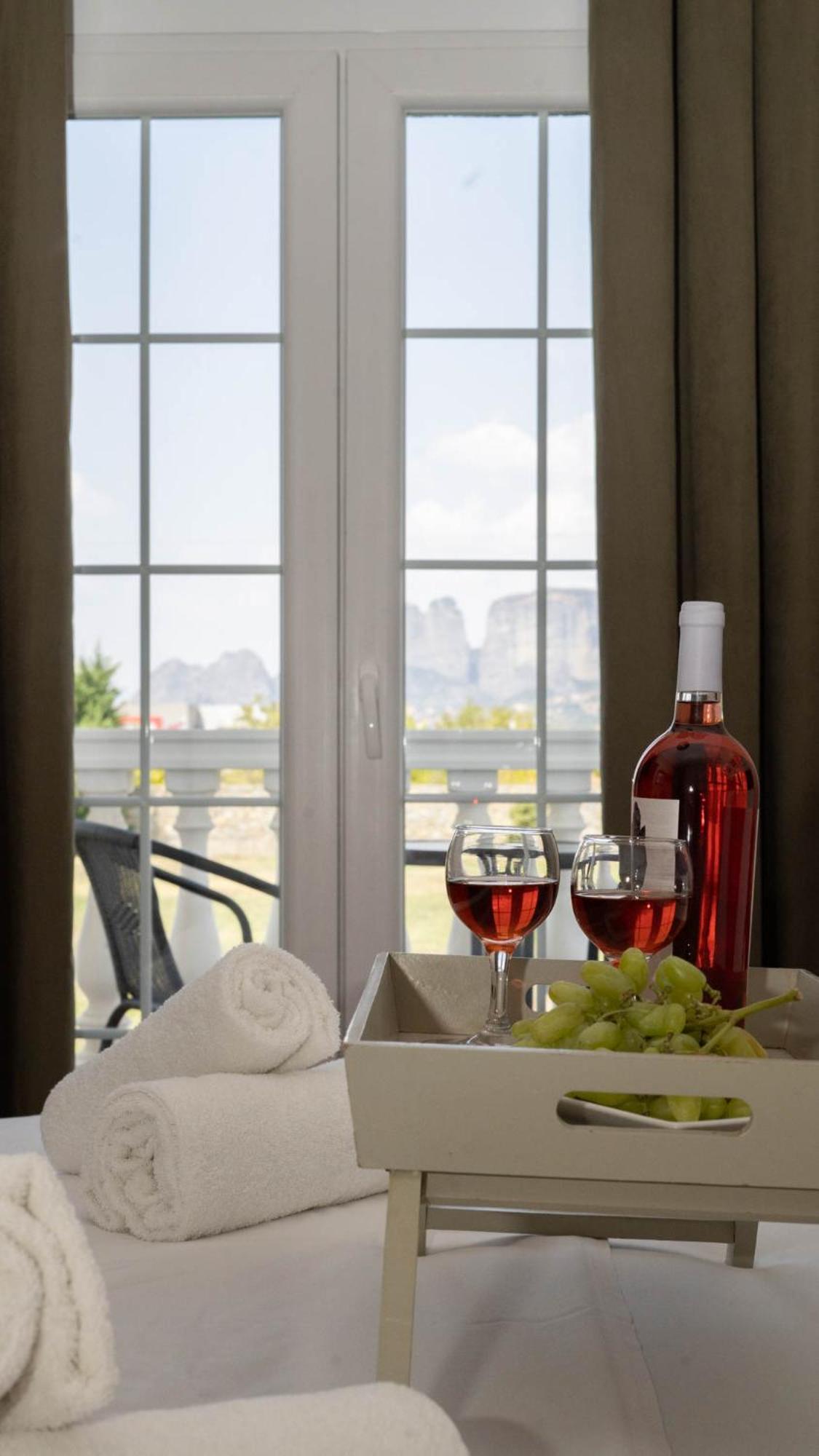 Spilaio At Meteora Hotel Kalampáka Ngoại thất bức ảnh