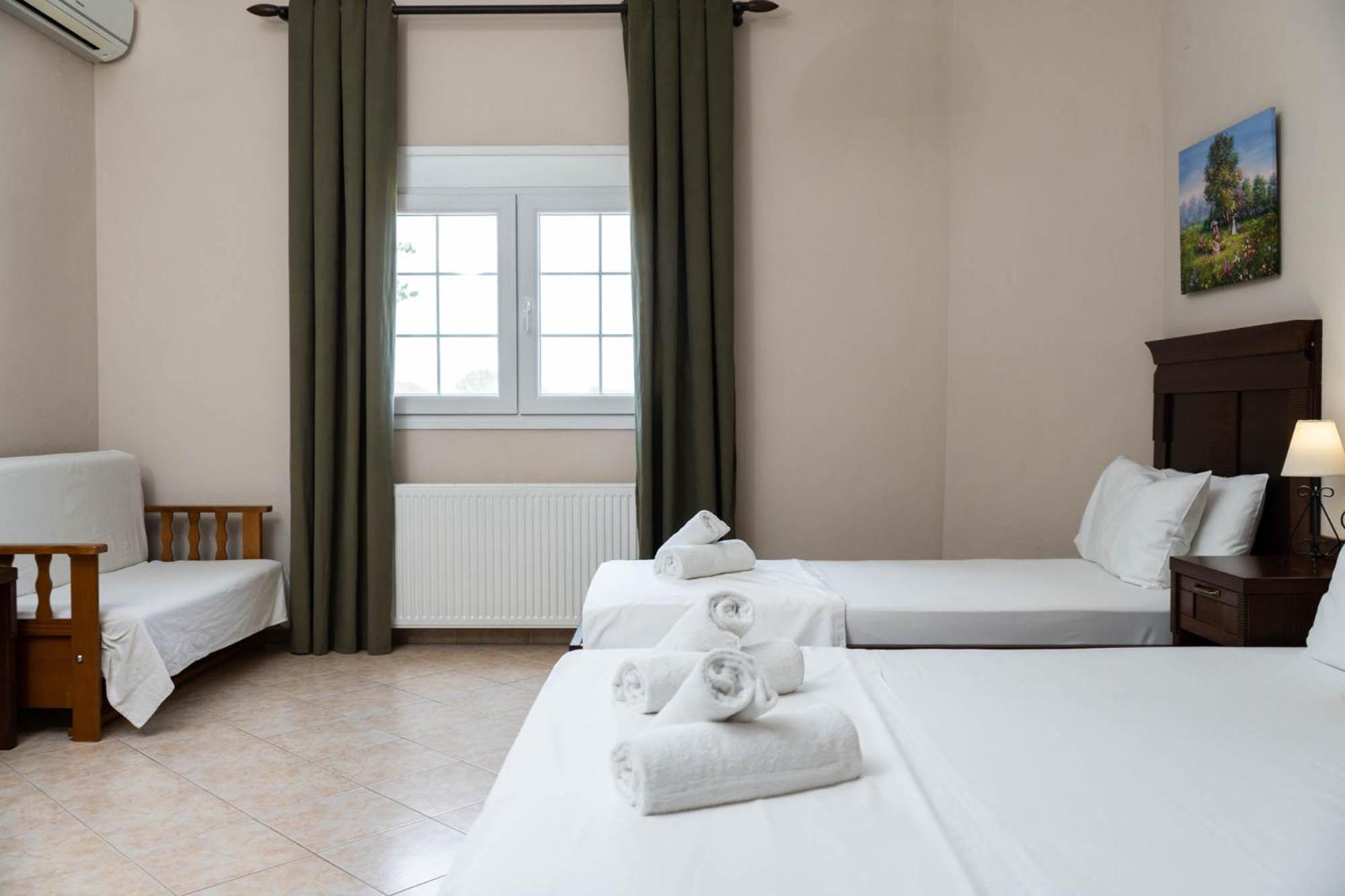 Spilaio At Meteora Hotel Kalampáka Ngoại thất bức ảnh